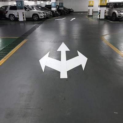 Đường hình thành trước Băng đánh dấu mặt đường tạm thời Mũi tên cảnh báo Băng đánh dấu bê tông